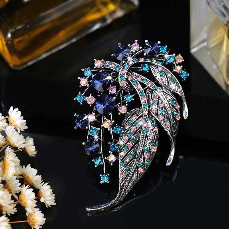 Crystal Hollow Leaf Brooch - Amyris London