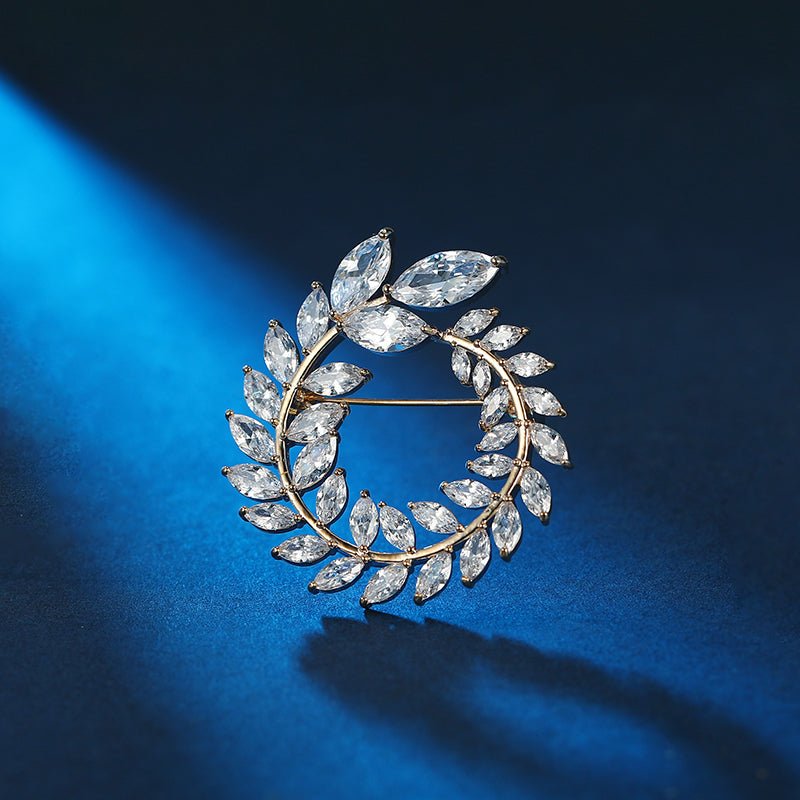 Crystal Round Willow Brooch - Amyris London