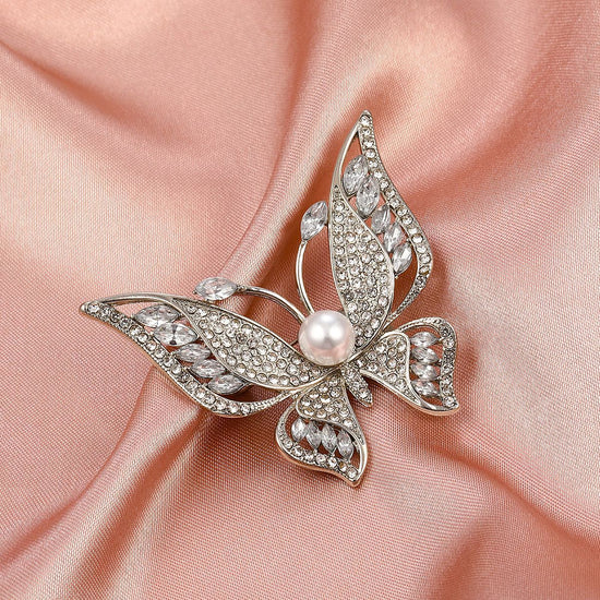 Diamante Butterfly Pearl Brooch - Amyris London