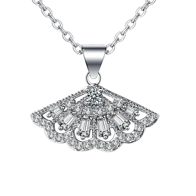 Diamante Fan Shaped Necklace I - Amyris London