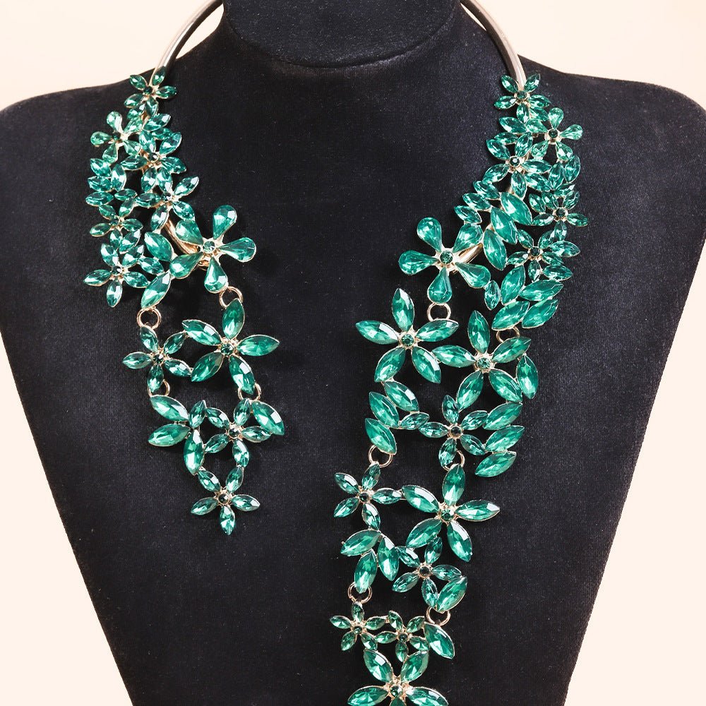 Flower Statement Necklace - Amyris London