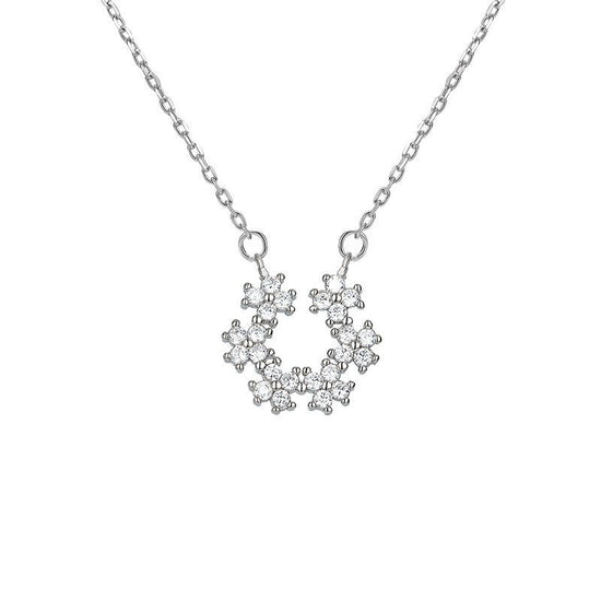 Sterling Silver Flower Pendant Necklace - Amyris London