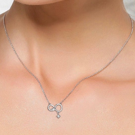 Sterling Silver Infinity Heart Necklace - Amyris London