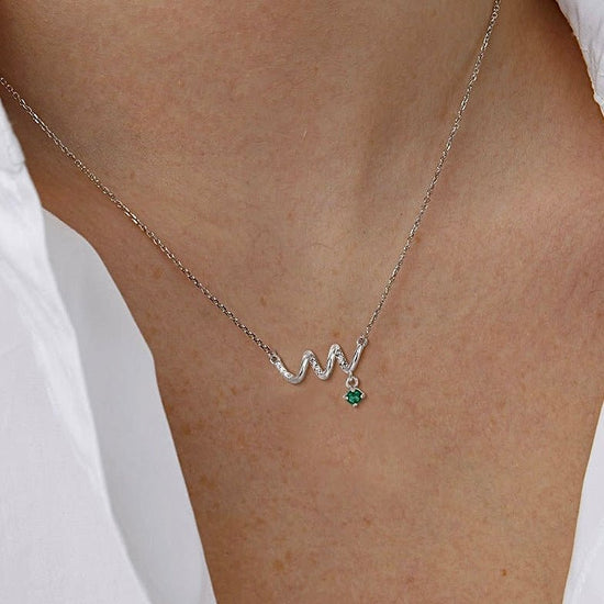 Sterling Silver Wavs Pendant Necklace - Amyris London